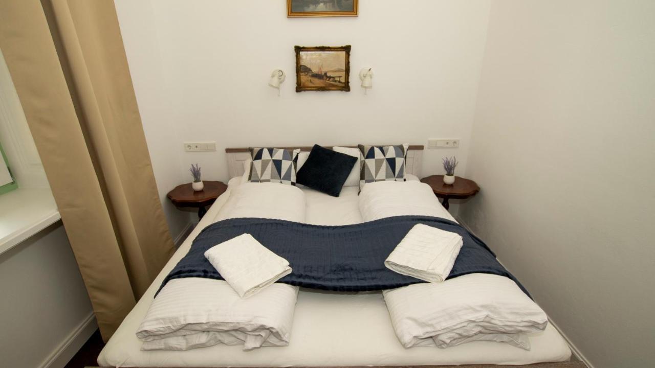 Bed and Breakfast Kira Panzio Lengyeltoti Zewnętrze zdjęcie